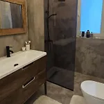 Ilia's Coastal Apartman